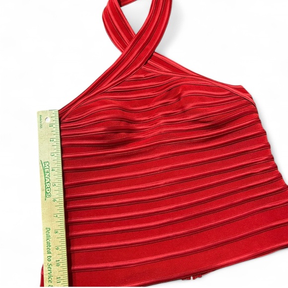 JS SIGNATURE Red Ruched Halter Tank Top - Picture 6 of 6